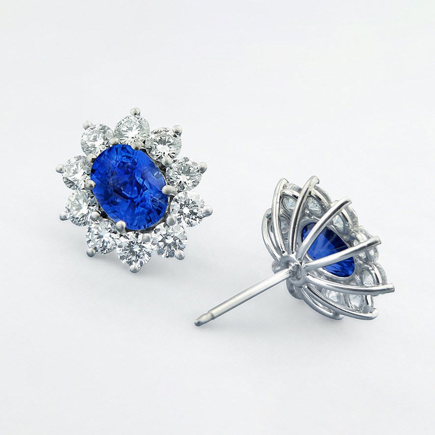 Handmade earrings with sapphires and diamonds